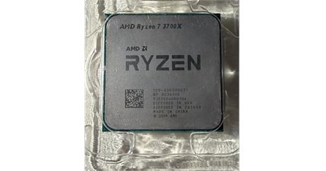 AMD Ryzen 7 3700X Socket AM4 3.6GHz